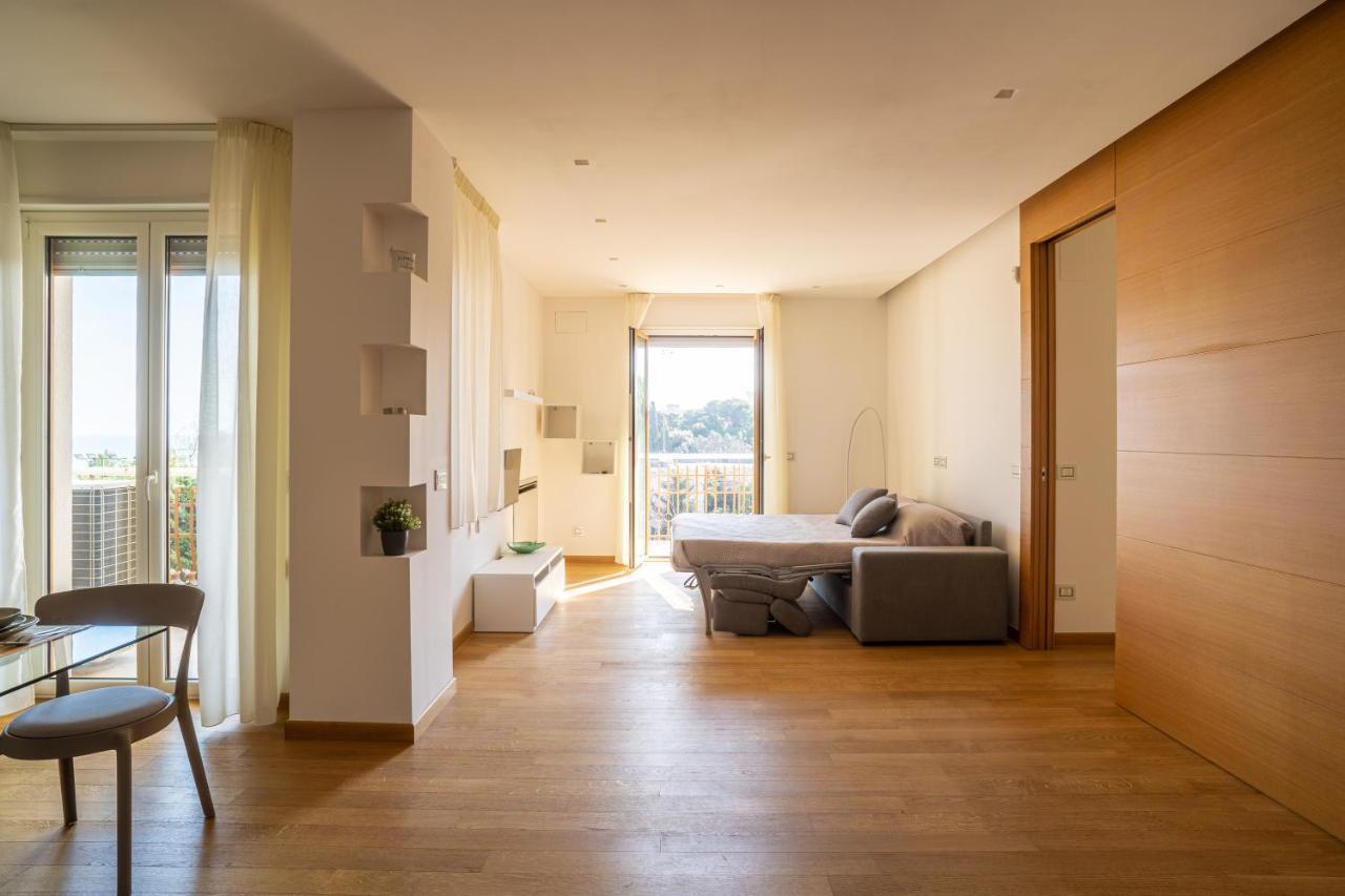 Dimora Montereale Near The Sea Apartment ตรานิ ภายนอก รูปภาพ