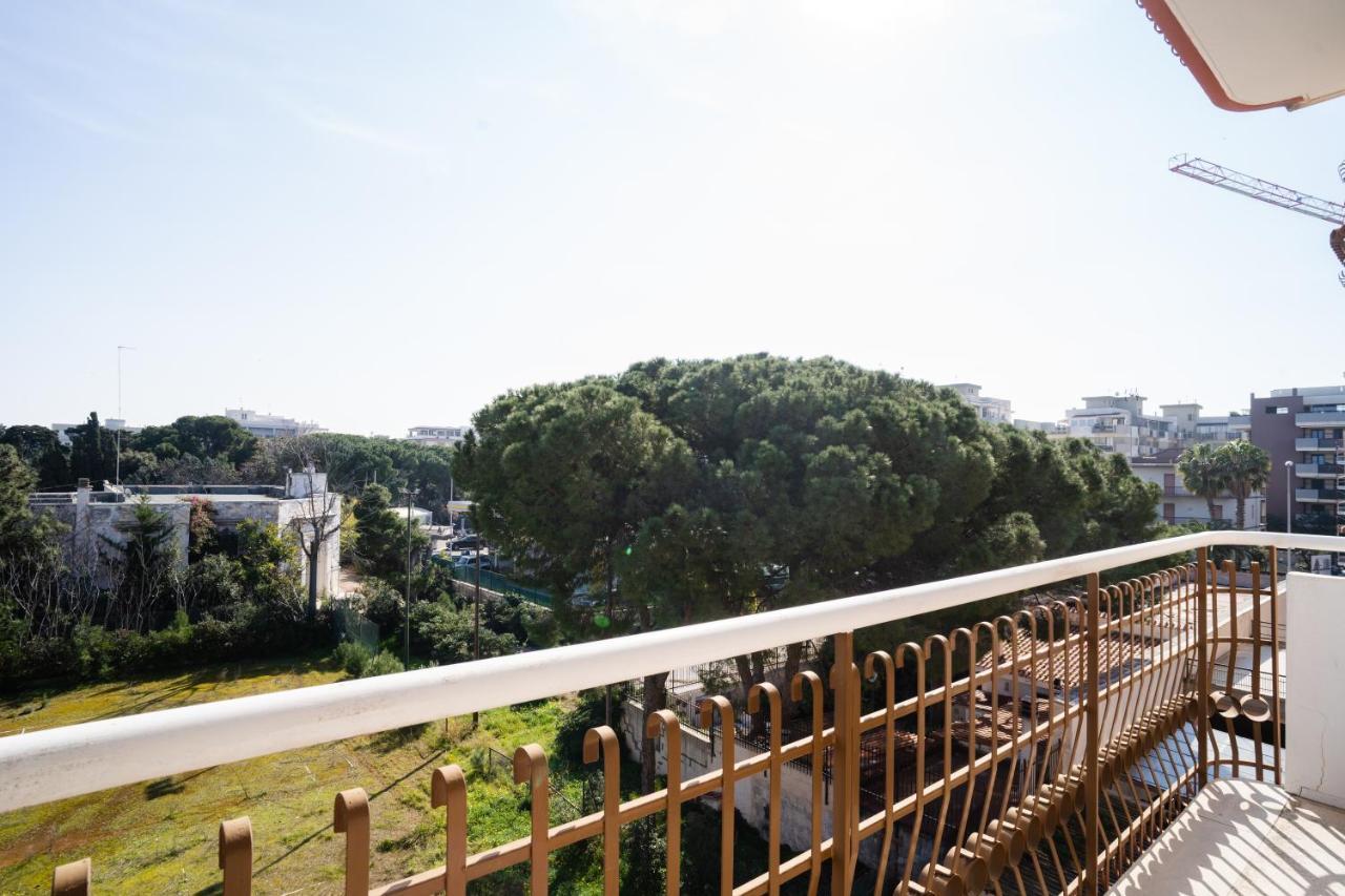 Dimora Montereale Near The Sea Apartment ตรานิ ภายนอก รูปภาพ