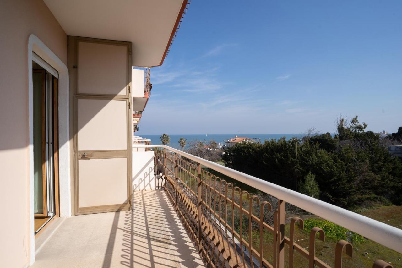 Dimora Montereale Near The Sea Apartment ตรานิ ภายนอก รูปภาพ